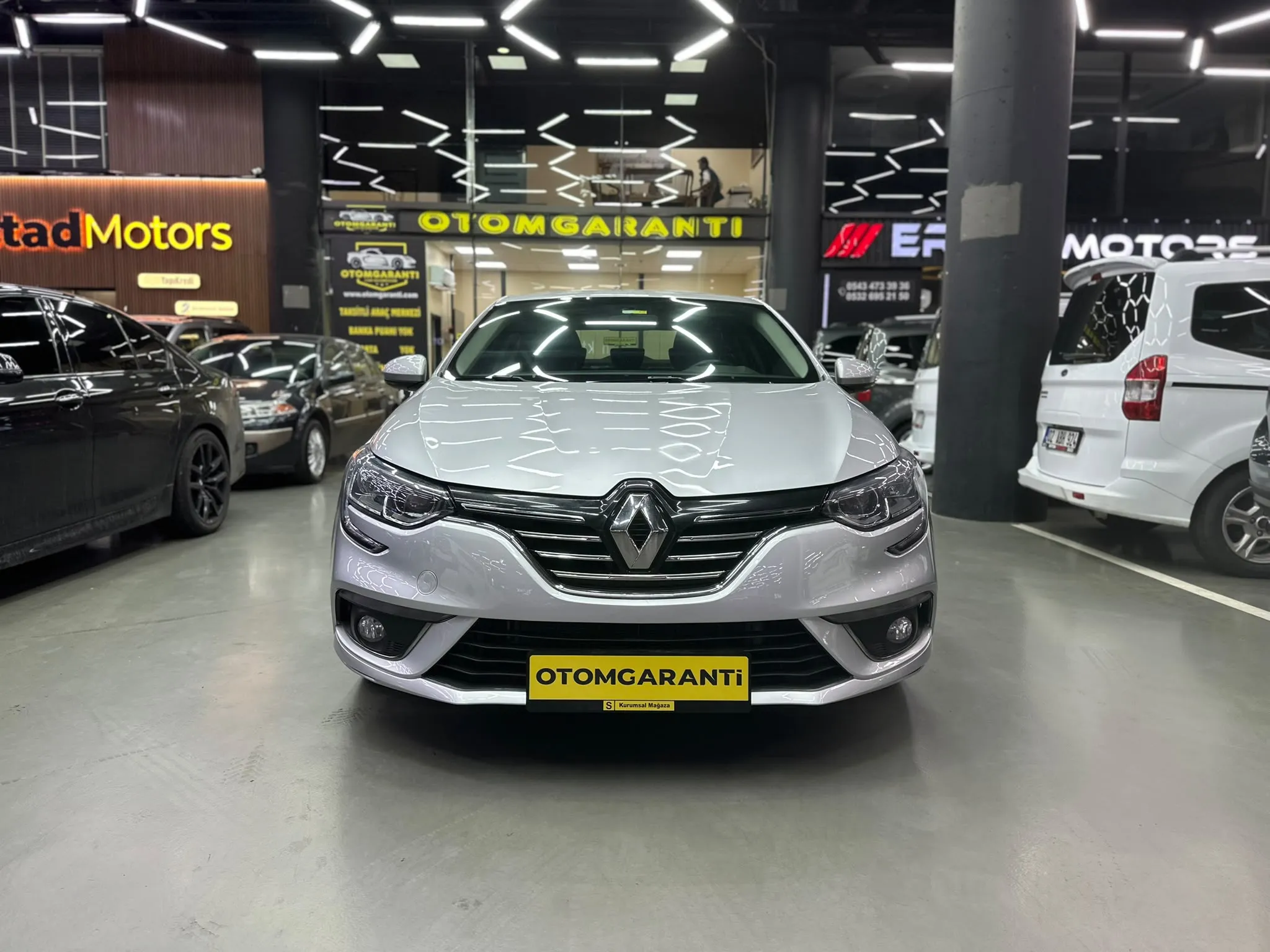 RENAULT MEGANE 4 TOUCH 400 BİN TL PEŞİNAT İLE 36 AY TAKSİT İMKANI